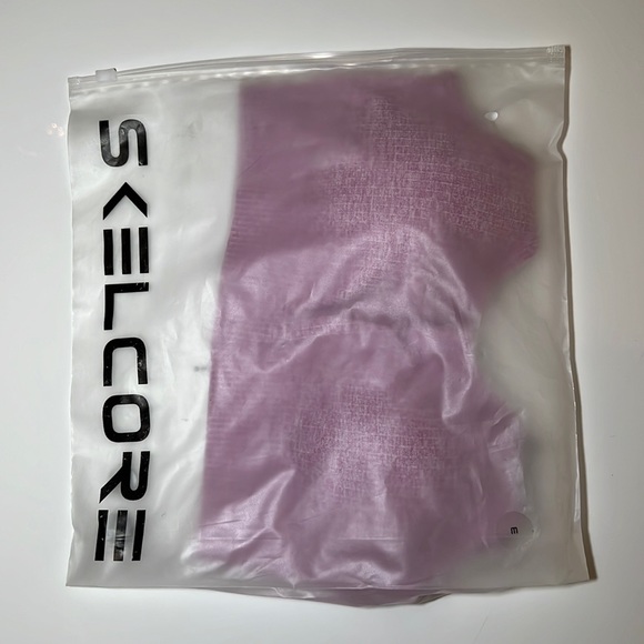 NWT Skelcore Purple Ribbed Seamless Sports Bra Size Medium - Picture 2 of 5